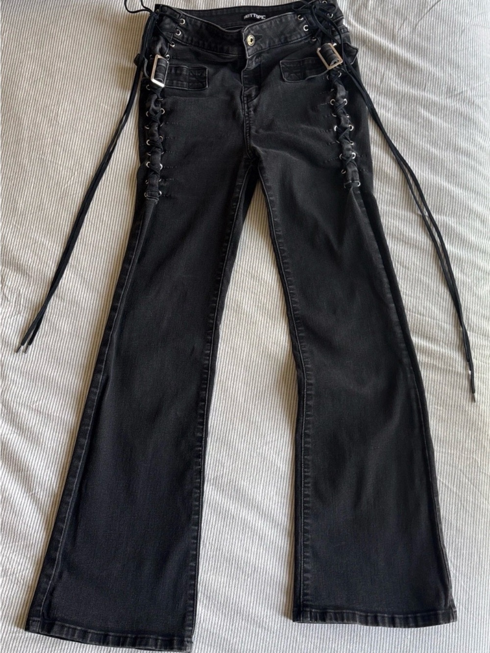 Hot Topic Women’s Size 5 Black Side Lace Gothic Punk Jeans